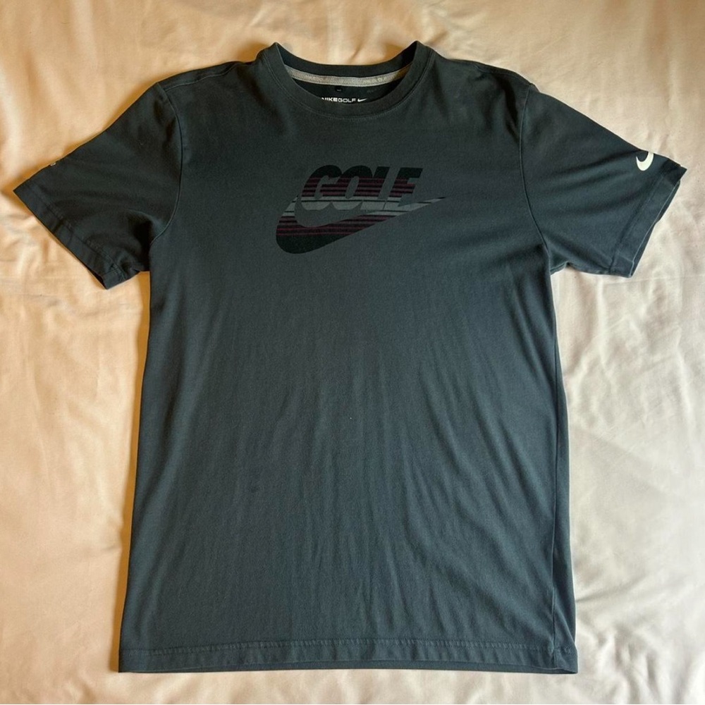 Nike Golf Tee – Size Medium